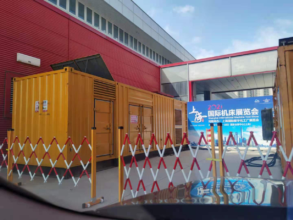 凤城发电车出租-发电机无电压或电压太低怎么办？