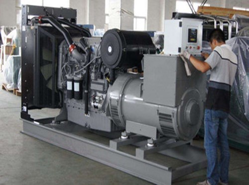 凤城柴油发电机空气滤清器堵塞会对发电机组产生哪些影响？