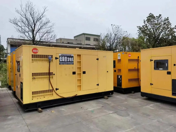 凤城干式空气滤清器和湿式空气滤清器有什么区别？