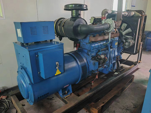 凤城100kW柴油发电机组使用多级机油有哪些优缺点？